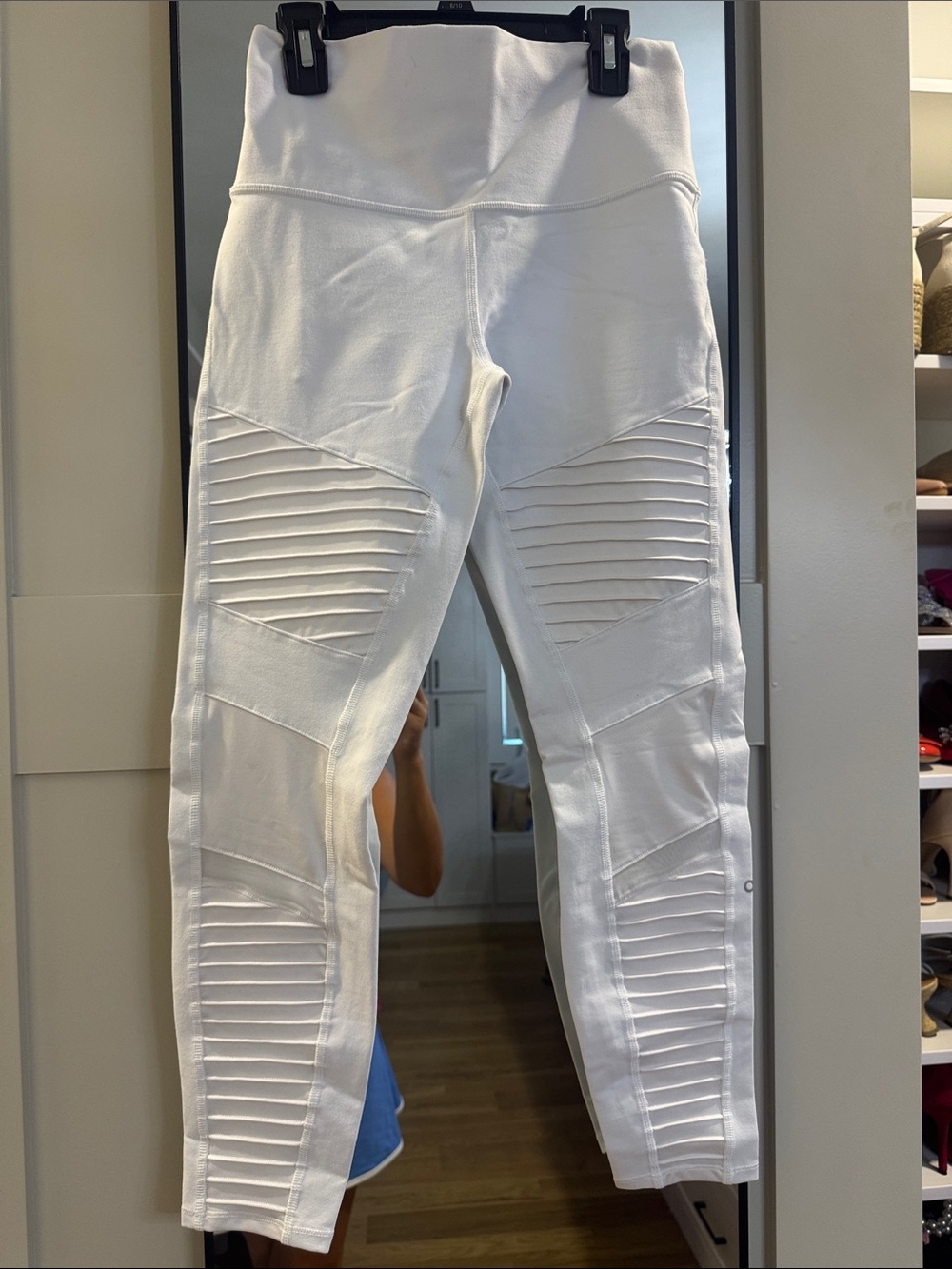 ALO Yoga White Ribbed Moto-Detail Leggings
